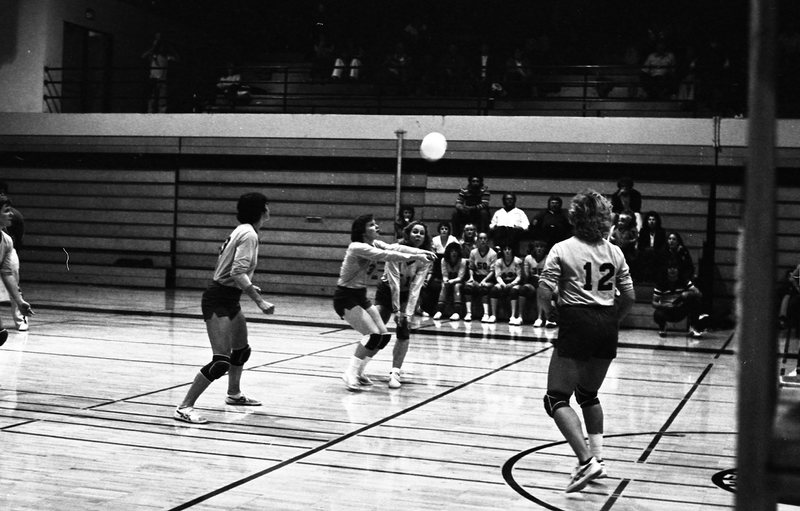 1981 Volleyball Action 08