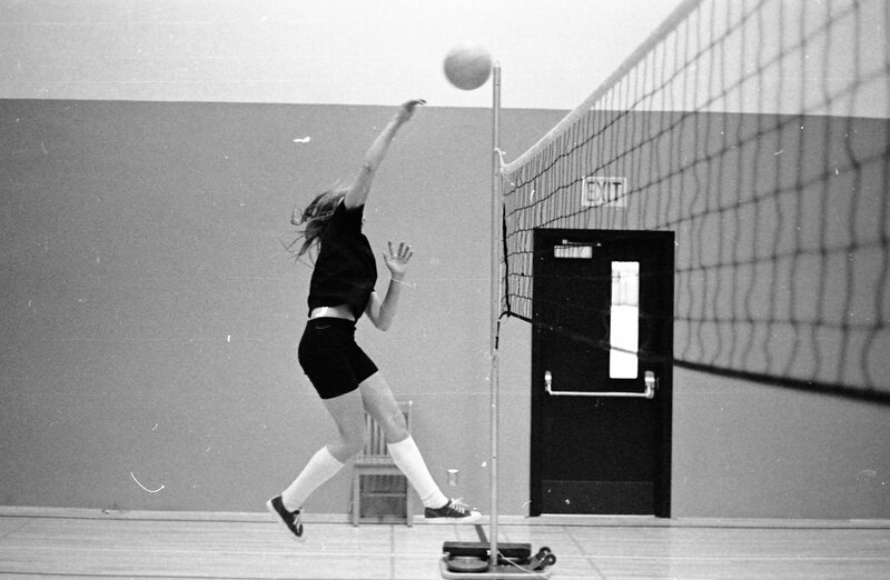 1972 Volleyball Action 10