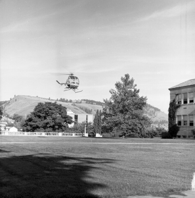 1967 Summer Graduation, Guest Arrival 11