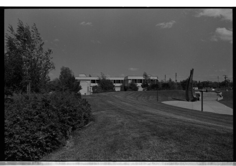 1989 Campus, Gronek Amphitheater 02