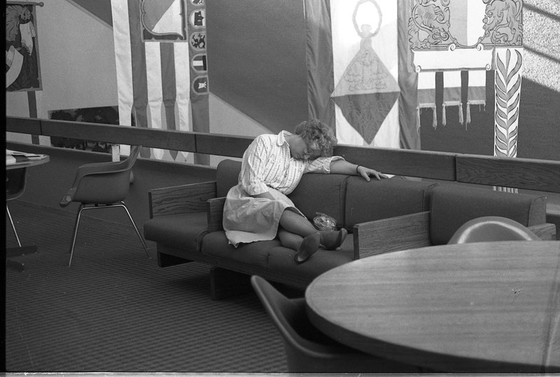 1990 Employee, Napping