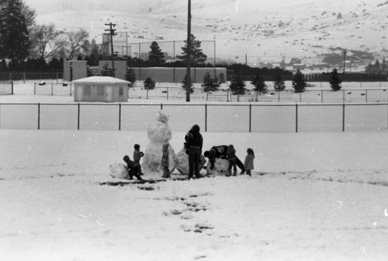 1983 Ackerman Elementary School, Snowman 04
