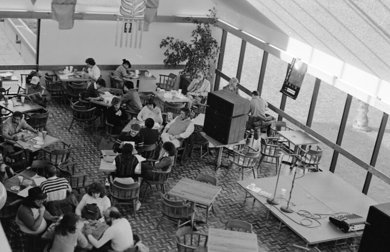 1984 Hoke Hall Cafeteria 03
