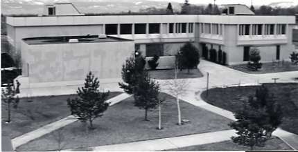 1982 Zabel Hall 03