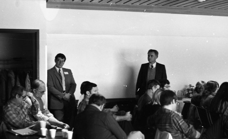 1984 Economics Seminar 01