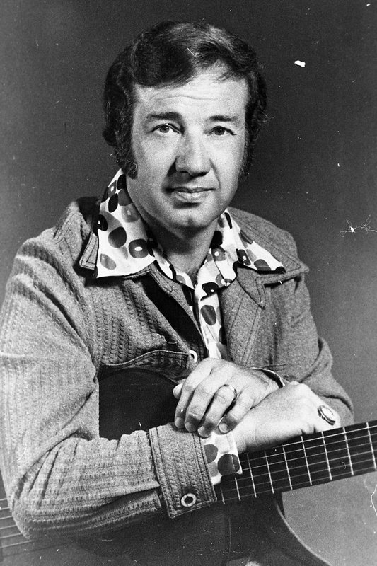 1974 Guitarist