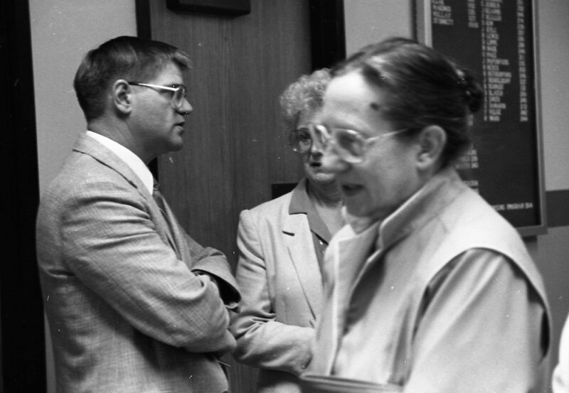 1985 Faculty Reception 06