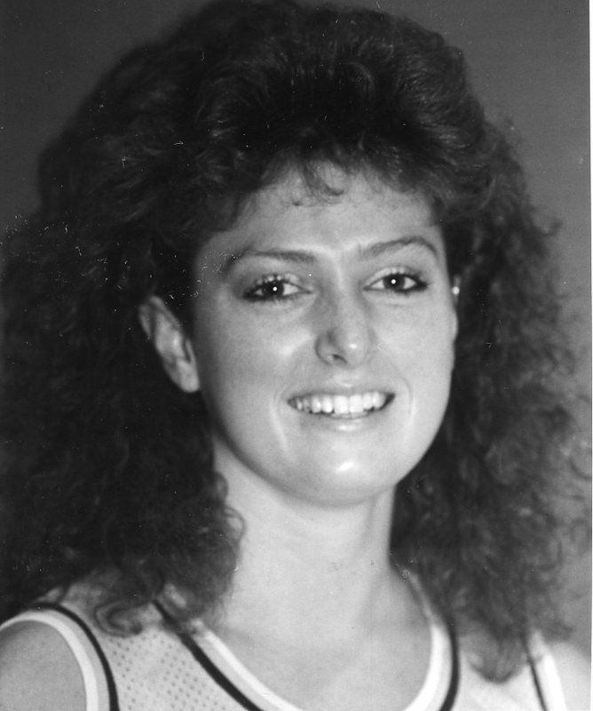 1988 Women's Basketball Player 1