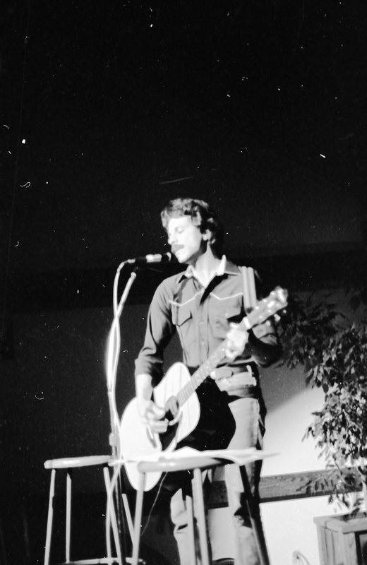 1983 Guitar Concert 01