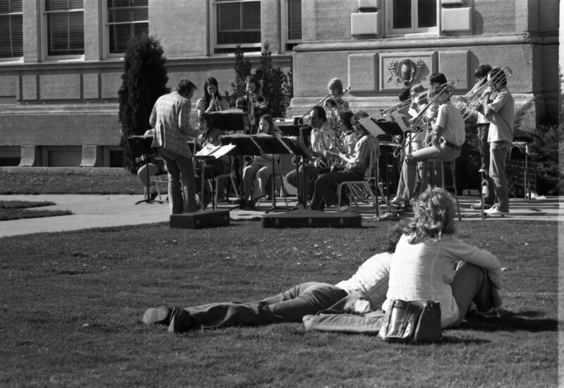 1976 Band, Outdoor Concert 06
