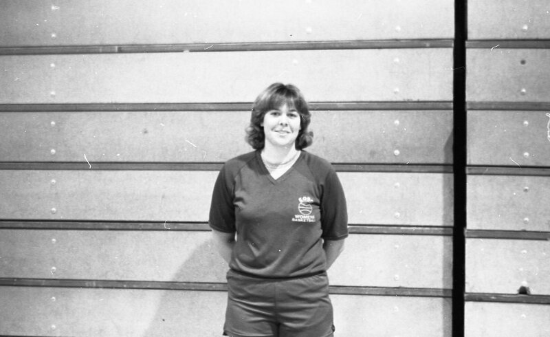 1984 Women's Basketball Players, Fall Portraits 22