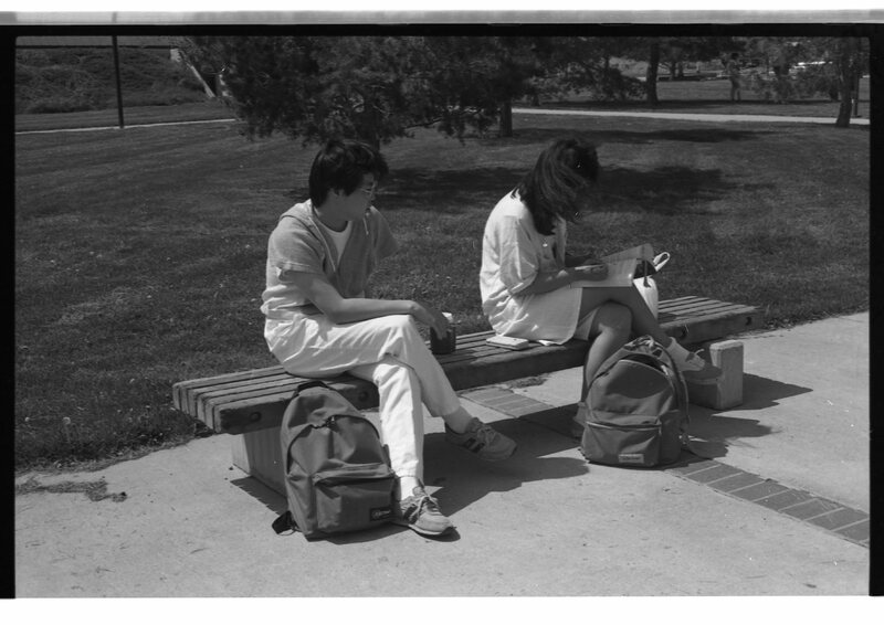 1989 Students, Outdoors 37