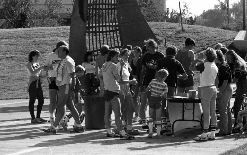 1983 Fun Run, Beverages 01