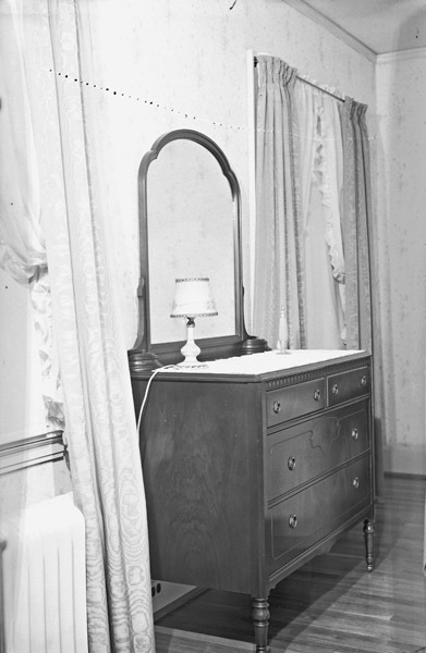 La Grande Home, Interior-B 22