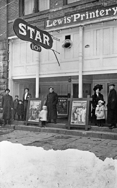 La Grande, Star Theater