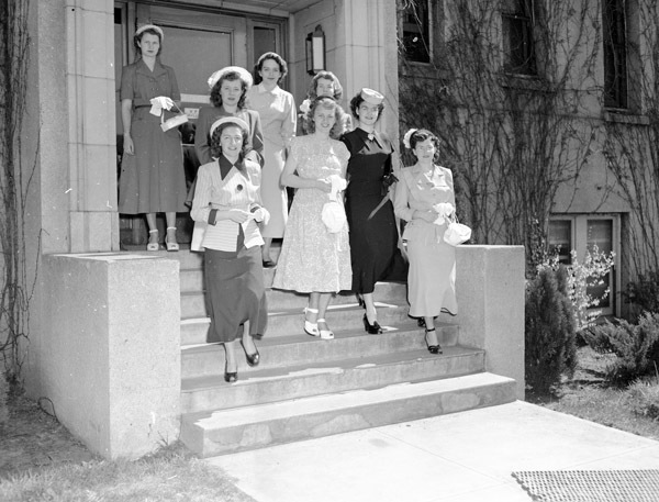 1949-50 Residence Life, Coeds