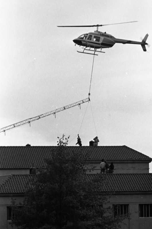 1977 Radio, New KEOL Antenna Installation 09