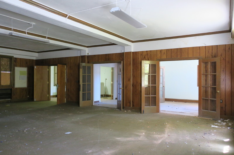 Dorian and Hunt Hall 185