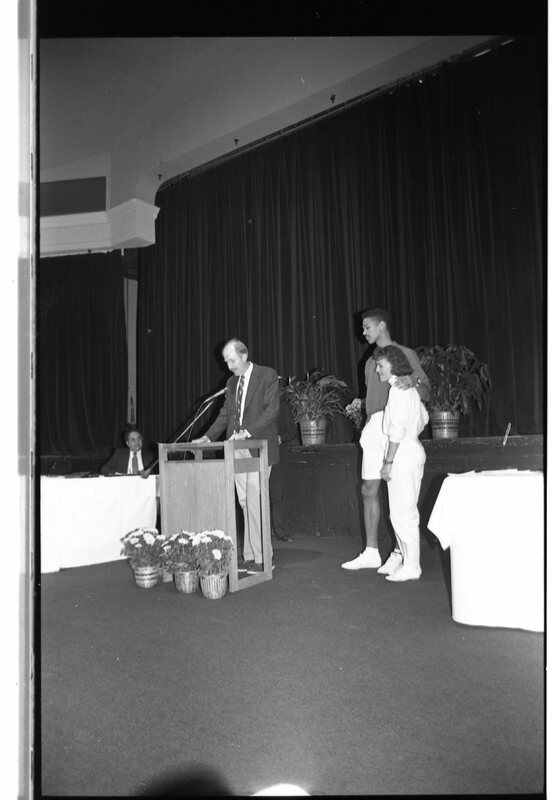 1989 Awards Ceremony 40