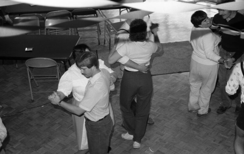 1985 Octoberfest, Folk Dancing Guests 09