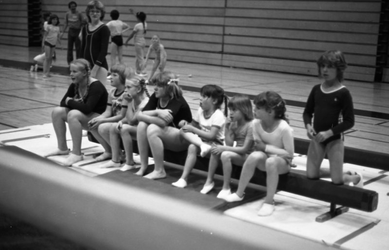 1981 Gymnastics Camp, Balance Beam 06