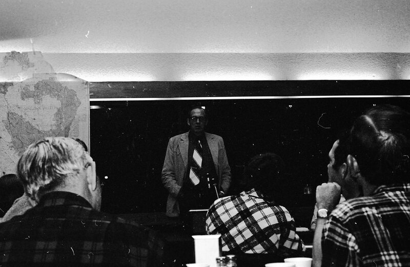 1975 Town Hall Meeting with Governor Straub 07