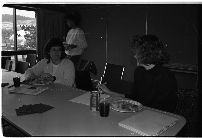 1990 Students & Employees, Pizza 05