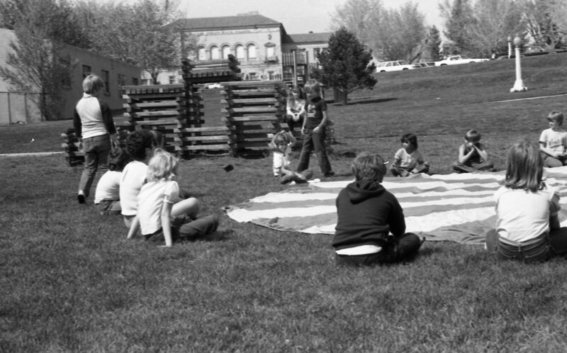 1985 Ackerman Elementary School, Parachute 02