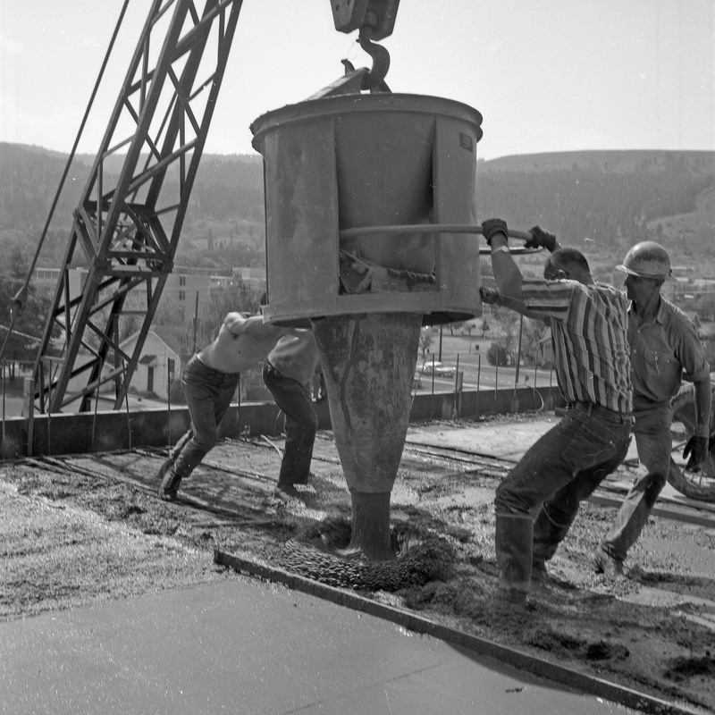 1971 Walter M. Pierce Library Remodel, Cement 07
