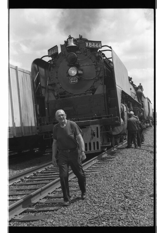 1989 La Grande, Trains 08