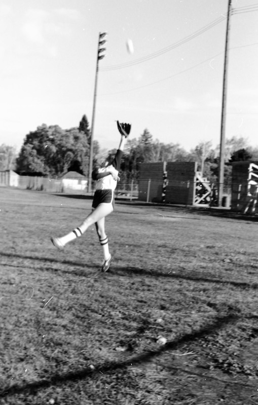 1980 Women's Softball Player 03