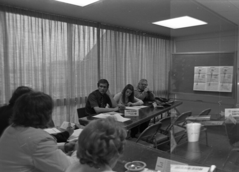 1976 Employees, Faculty Senate Meeting 02