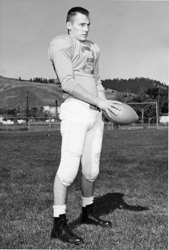 1959 Football Player 4