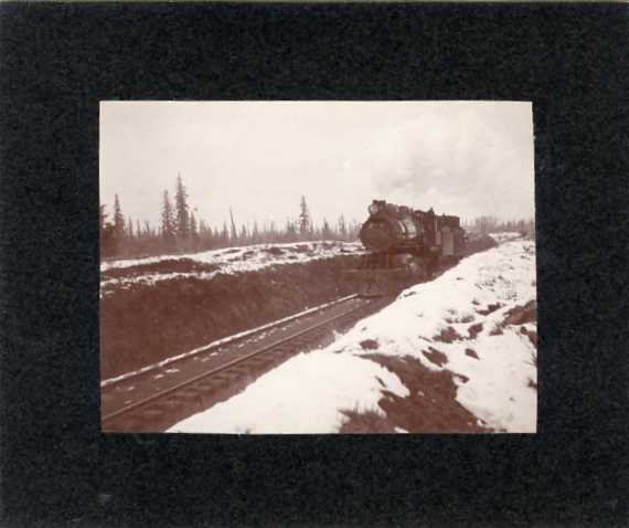 1910+/- Oregon, Train