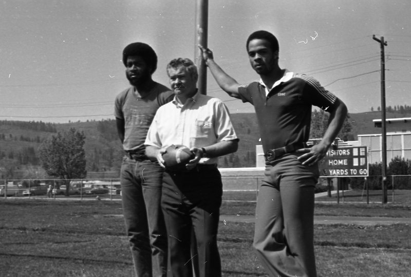 1980 Football, Going Pro 02
