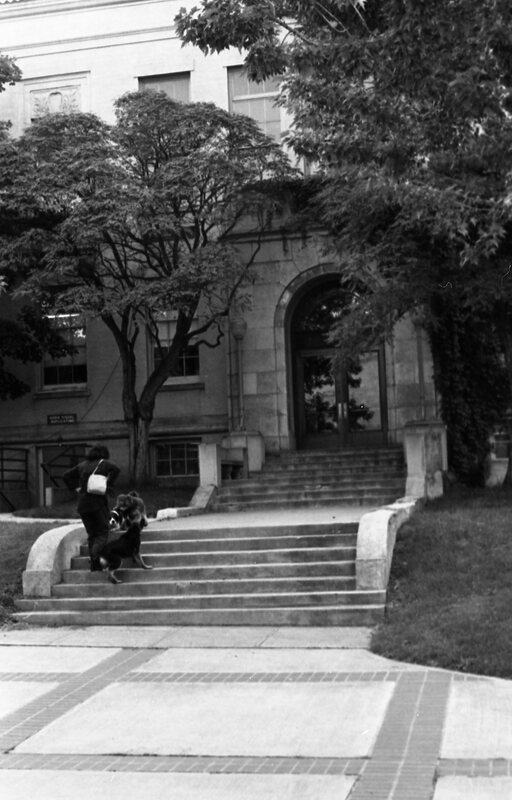 1984 Ackerman School Entrance 05