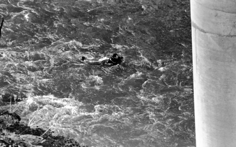 1986 Raft Race Floating