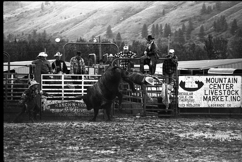 1991 Eastern Rodeo, Bull Riding 02