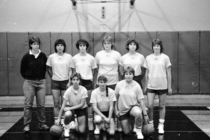 1985 Women's Basketball Team, October 02