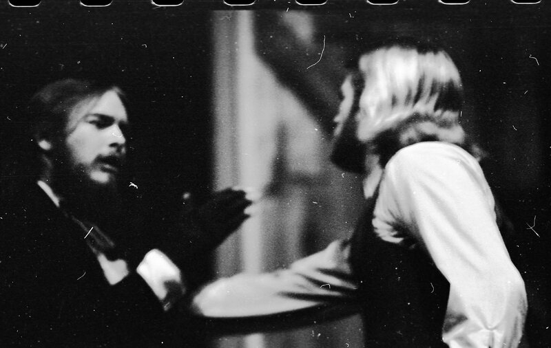 1974 Theatre, Play 09