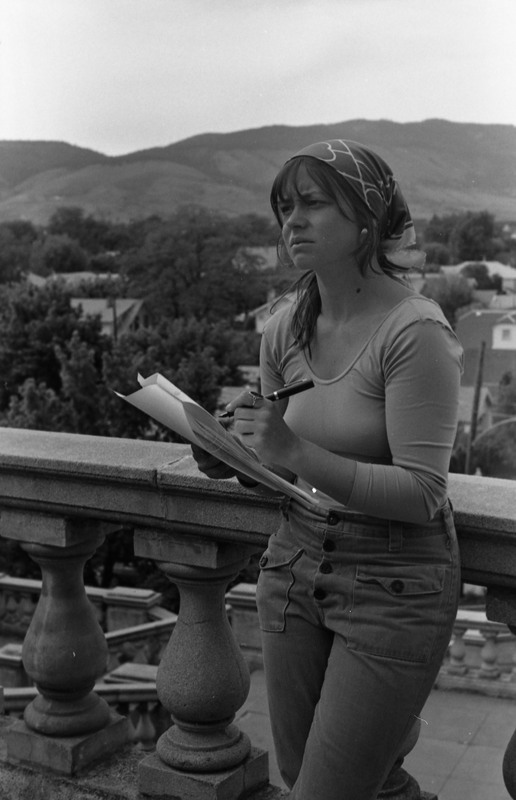 1977 Students, Paperwork Outdoors 08