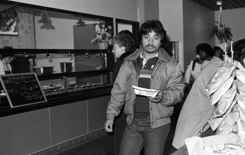1984 Hoke Hall Cafeteria 04
