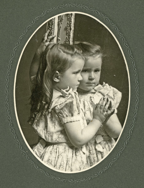 Portrait - Davis, Elinor