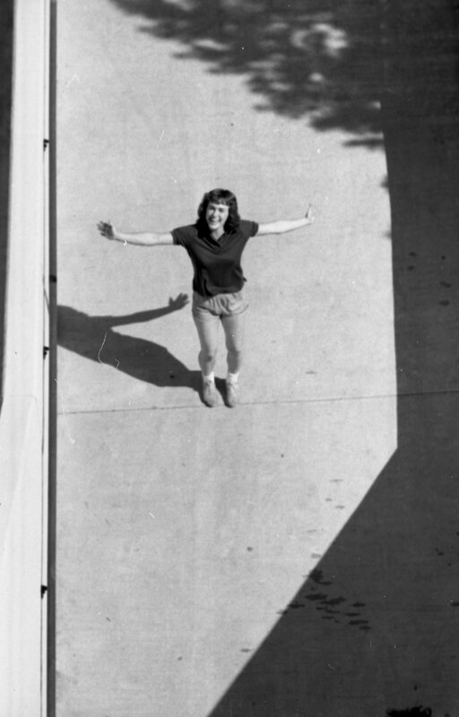 1984 Students, Outdoors, Campus Scenes 03