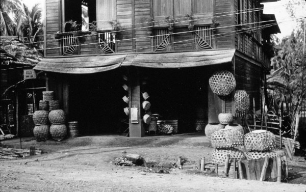 Binmaley Local Stores 6