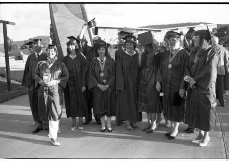 1989 Graduates, Outdoors 10