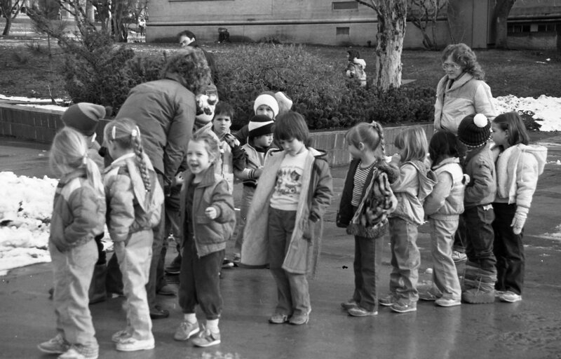 1984 Ackerman Elementary School, Outdoors 02