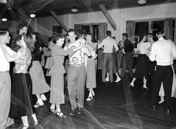 1949-50 Dance, Fall Mixer 10