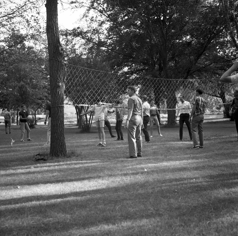 1967 Employees Picnic, Volleyball 03