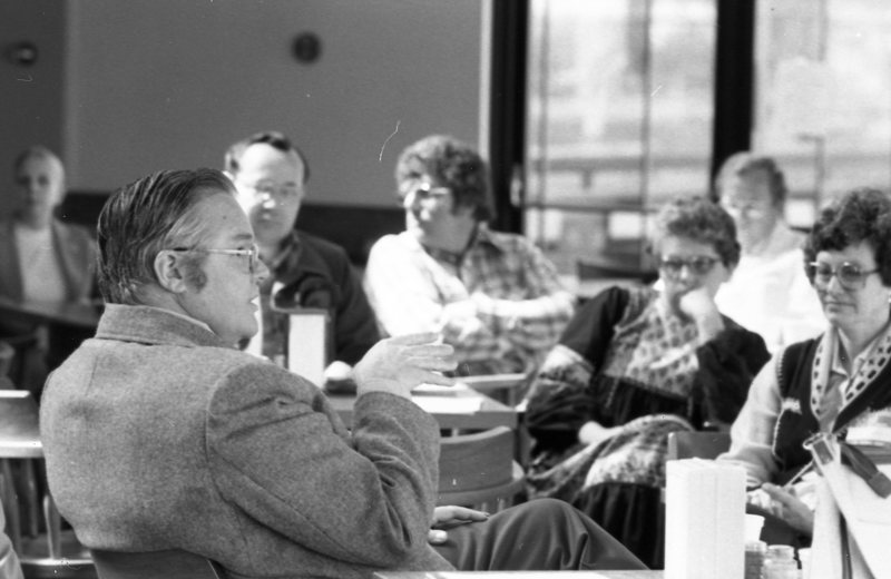 1979 Employees, Meeting 05